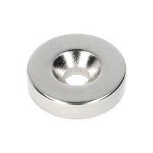 Neodym-Ringmagnet Ø20 x Ø9,8 x 5 mm N35 NiCuNi mit Bohr-/Senkloch Nordpol