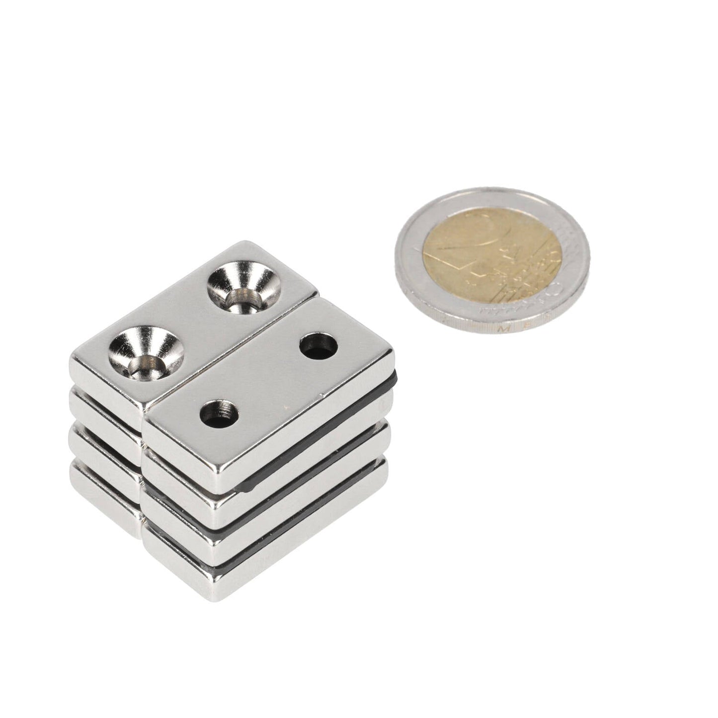 Neodymium Blokmagneet met boor-/verzinkgat (2x) 30 x 13,5 x 5 mm N48 NiCuNi Zuid Pool - Magnetenspecialist Import & Export B.V.