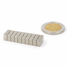 20 neodymium radiatorfolie magneten 8 x 4 x 3 mm N50